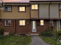 1444 FOXWELL Street Ottawa Ontario, K1B 5J4