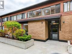 525 ST LAURENT BOULEVARD UNIT#10 Ottawa Ontario, K1K 2Z9