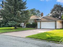 28 ROUNDHAY DRIVE Ottawa Ontario, K2G 1B5