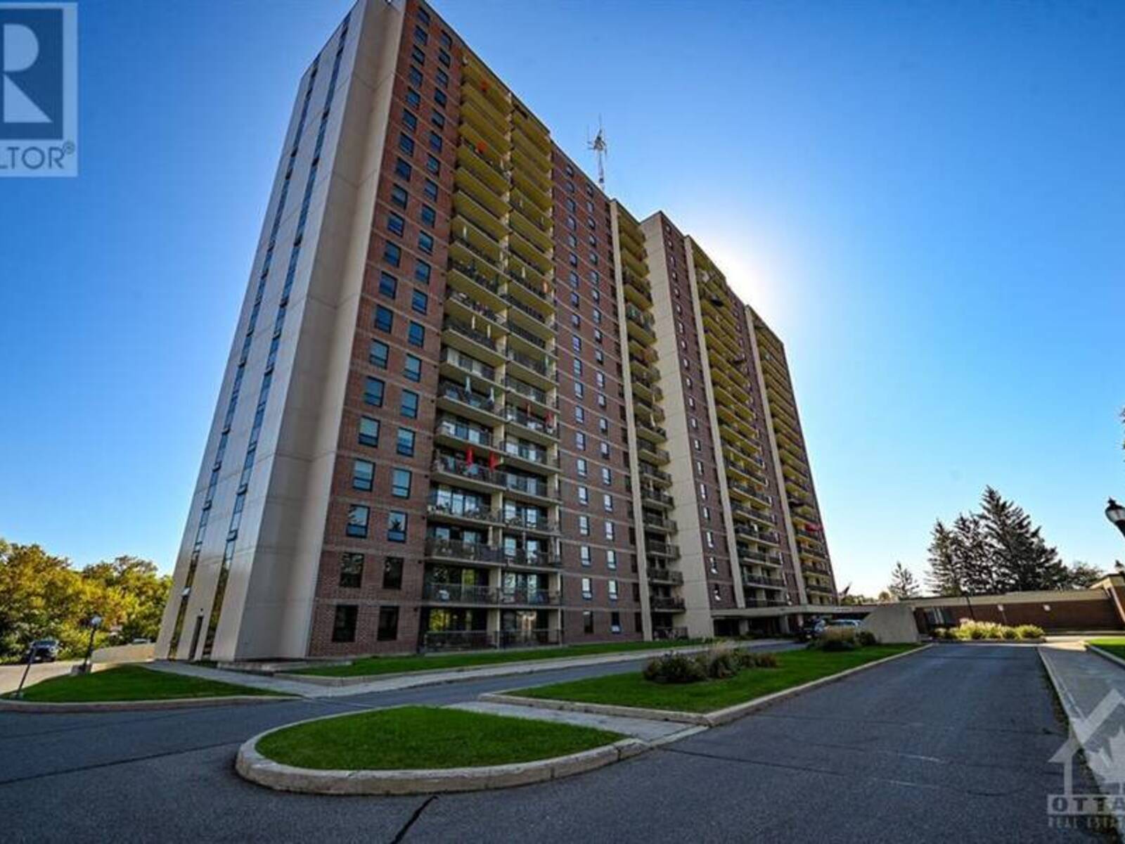 665 BATHGATE DRIVE UNIT#1605, Ottawa, Ontario K1K 3Y4