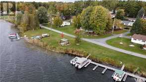 15 EVERGREEN LANE | White Lake Ontario | Slide Image Nine