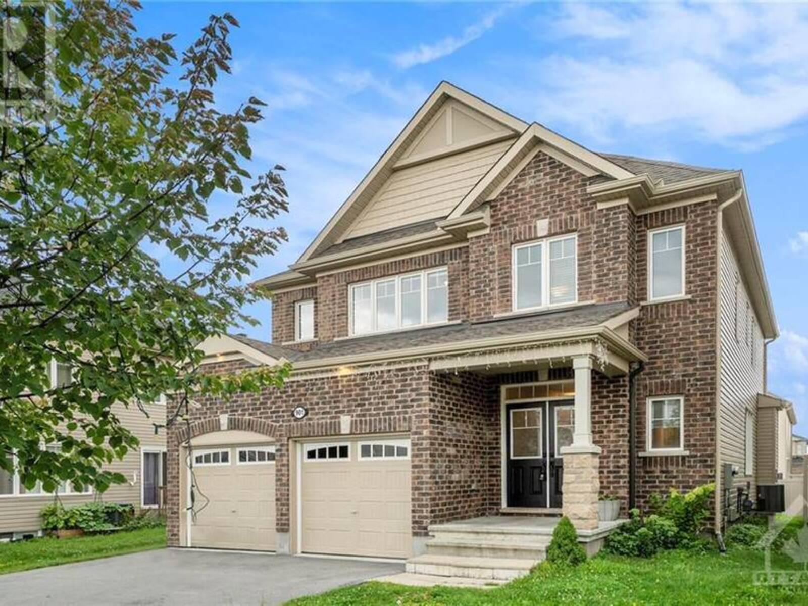 901 PEDIGREE STREET, Stittsville, Ontario K2S 0Y5