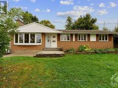 52 PRITCHARD DRIVE Ottawa Ontario, K2G 1B4