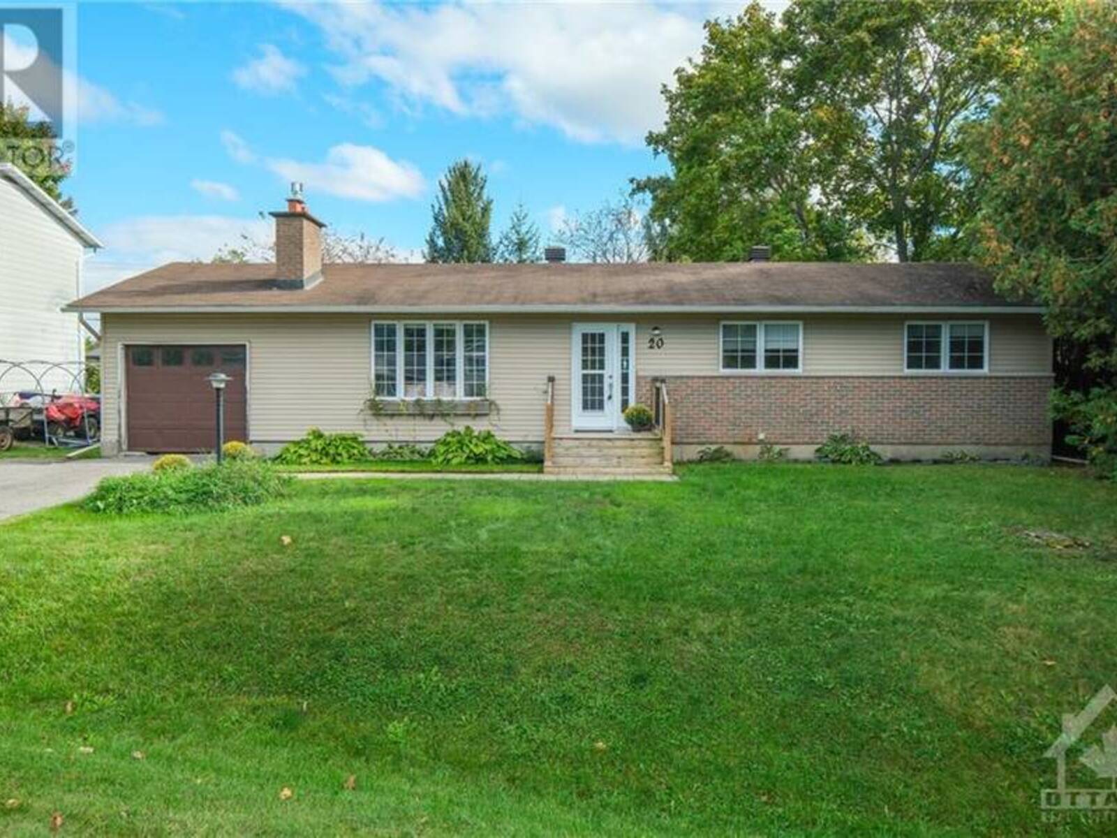 20 DOGWOOD DRIVE, Munster, Ontario K0A 3P0