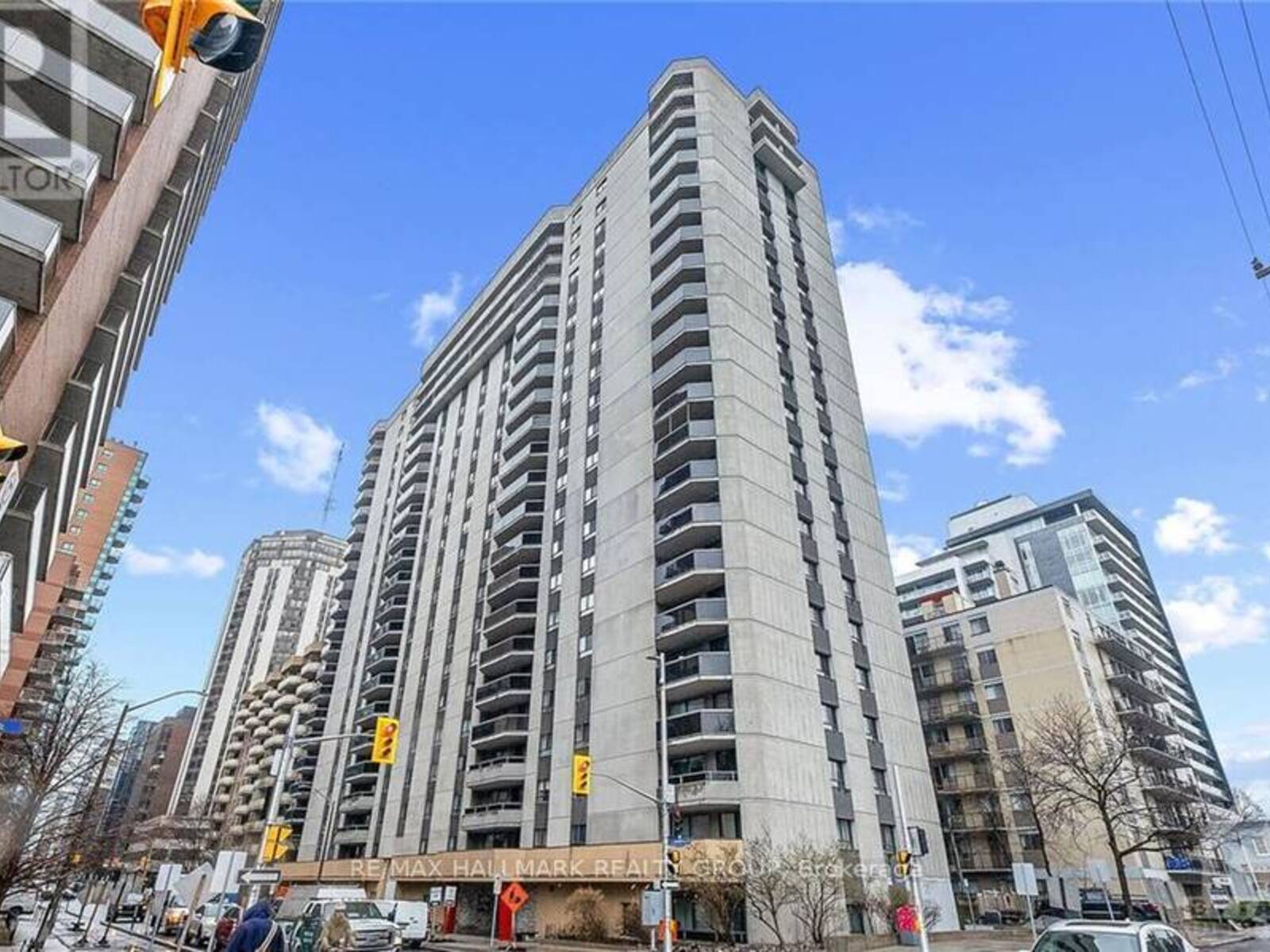 1703 - 470 LAURIER AVENUE W, Ottawa, Ontario K1R 7W9