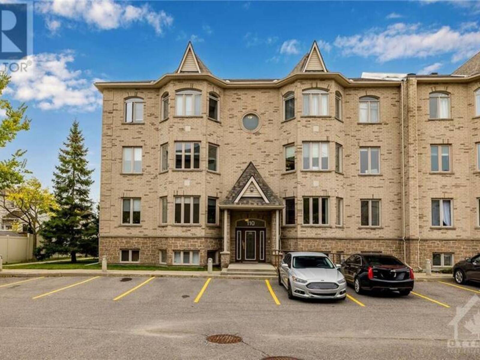 110 BRIARGATE PRIVATE UNIT#4, Orleans, Ontario K4A 0C5