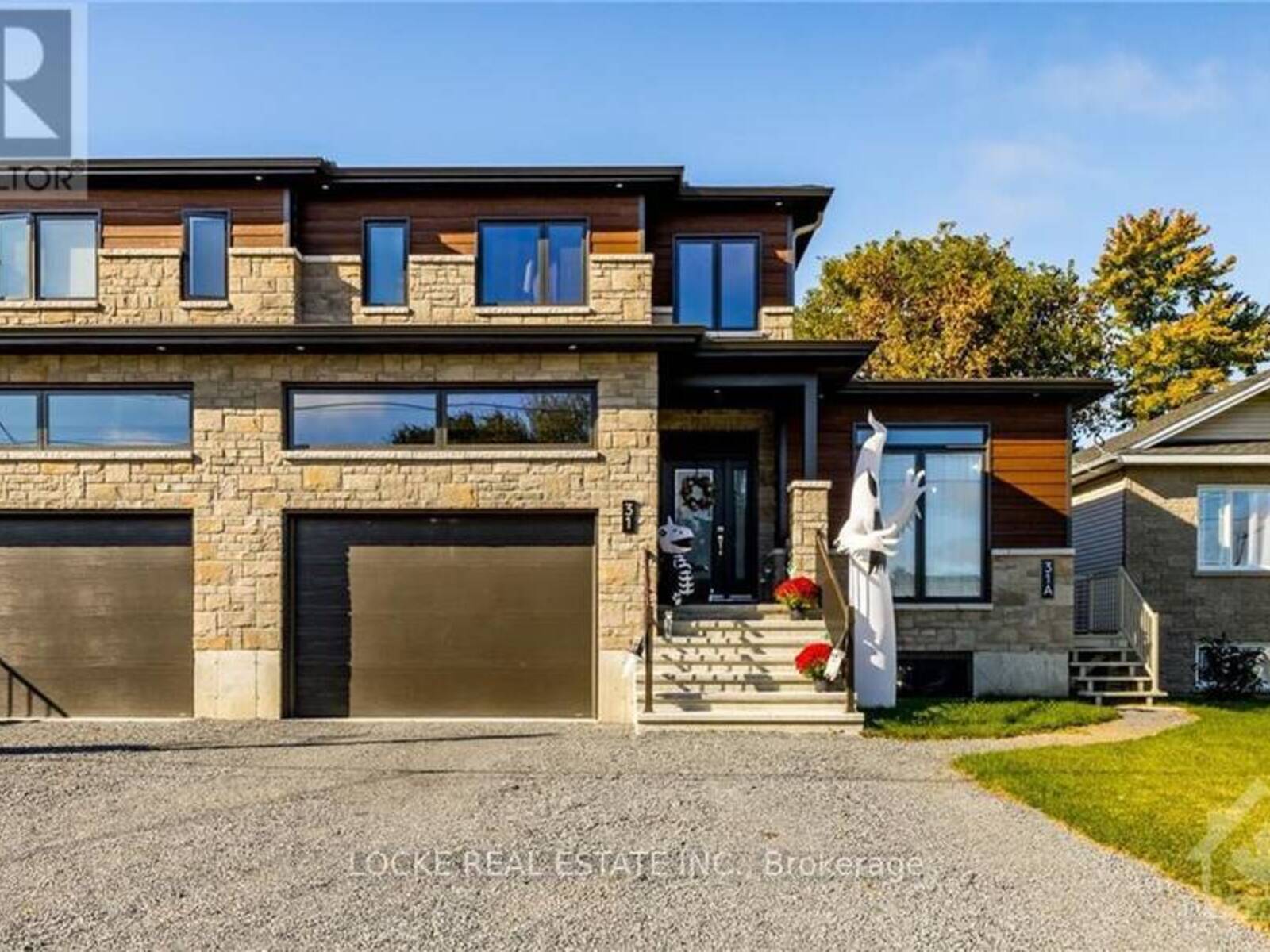 31 MARCEL STREET, Russell, Ontario K0A 1W0