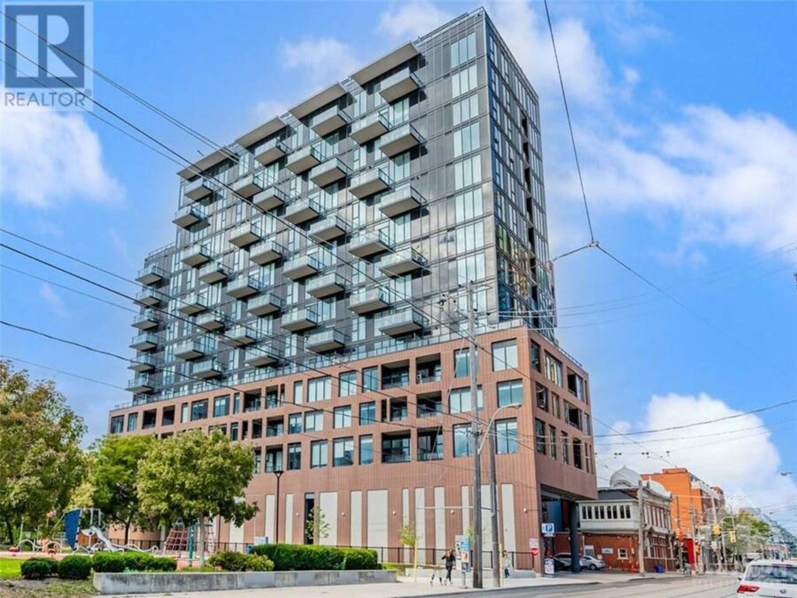 270 DUFFERIN STREET UNIT#LPH12, Toronto, Ontario M6K 0H8