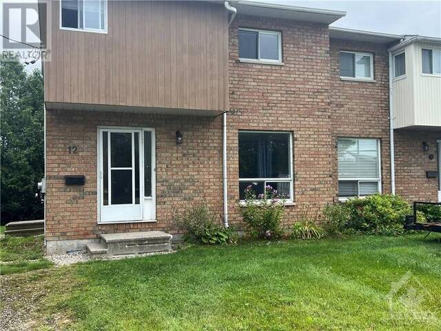 12 CRAIG STREET Perth Ontario, K7H 3K1