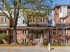 422 BRISTON Ottawa Ontario, K1G 5R4