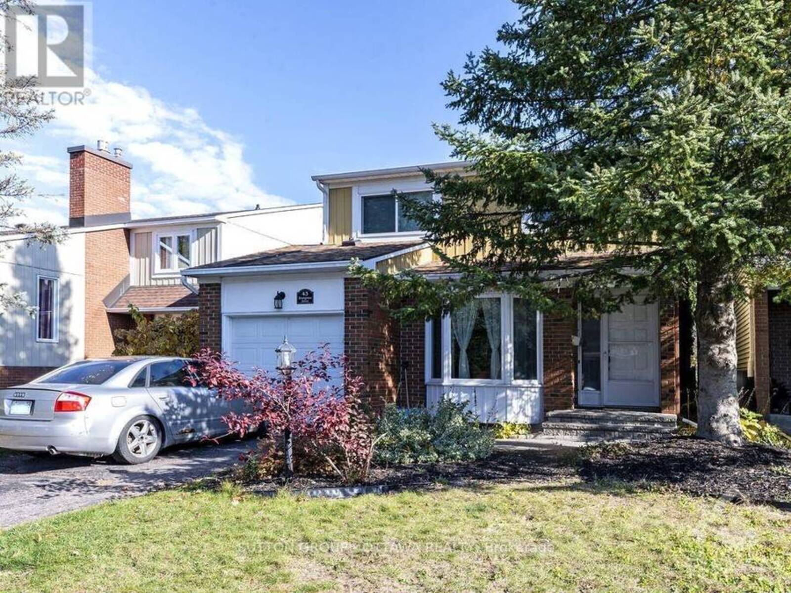 43 BLUEGRASS DRIVE, Ottawa, Ontario K2M 1G2