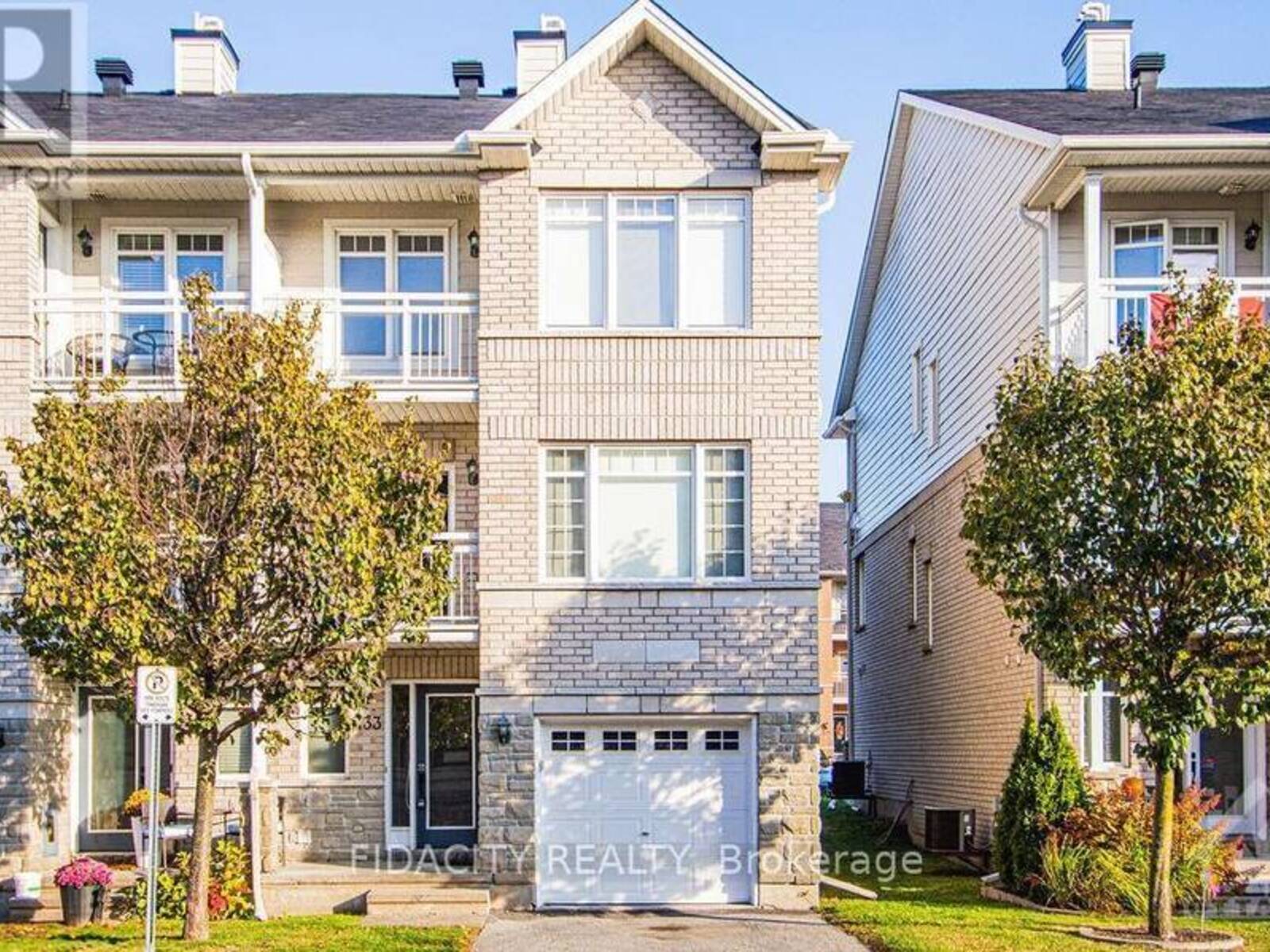 133 CORINTH, Cityview-Parkwoods Hills-Rideau Shore, Ontario K2E 0A8