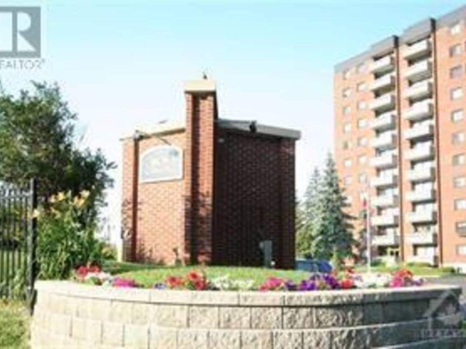 3100 CARLING AVENUE UNIT#907, Ottawa, Ontario K2B 6J6