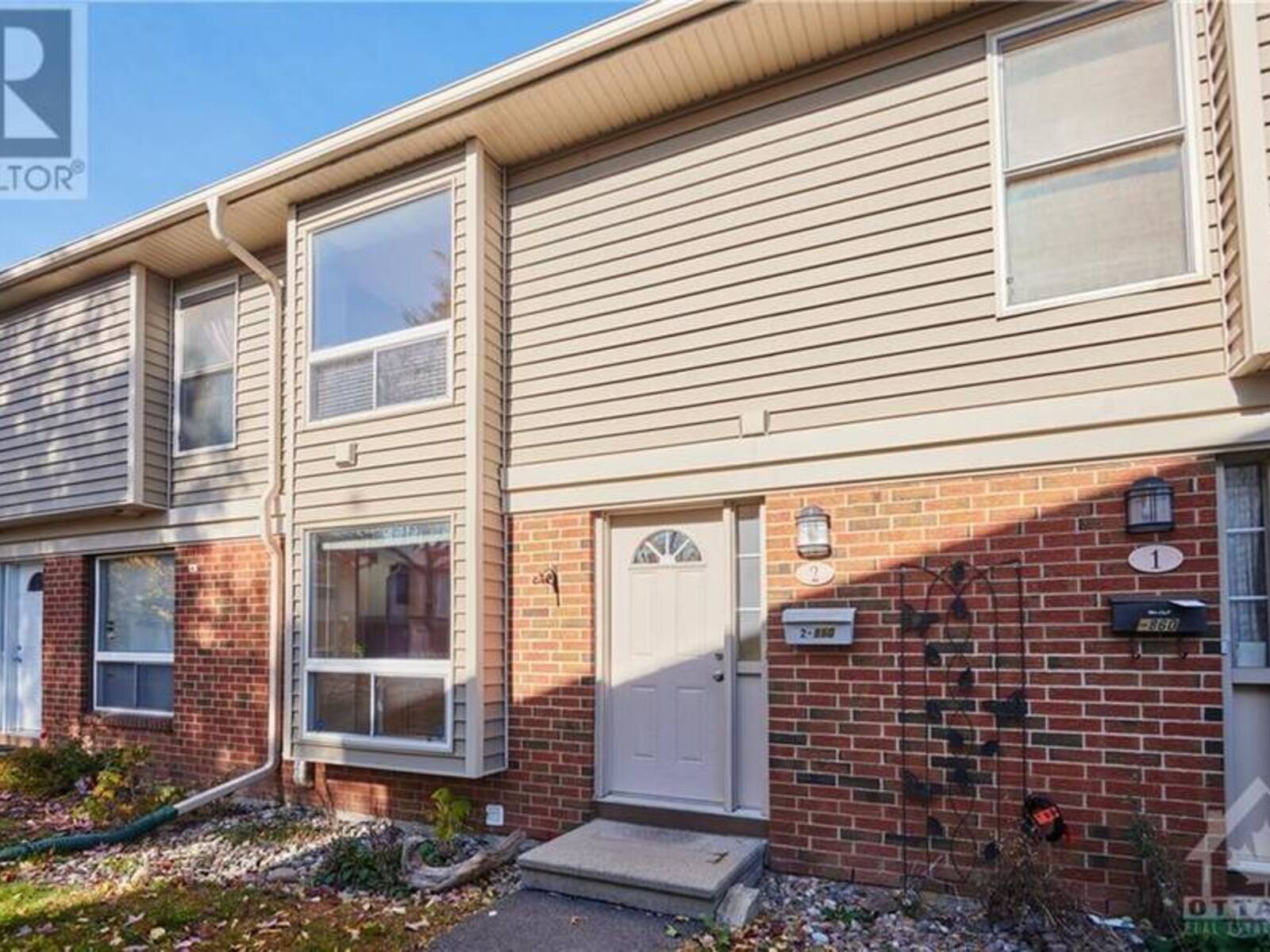 860 CAHILL DRIVE W UNIT#2, Ottawa, Ontario K1V 9A3