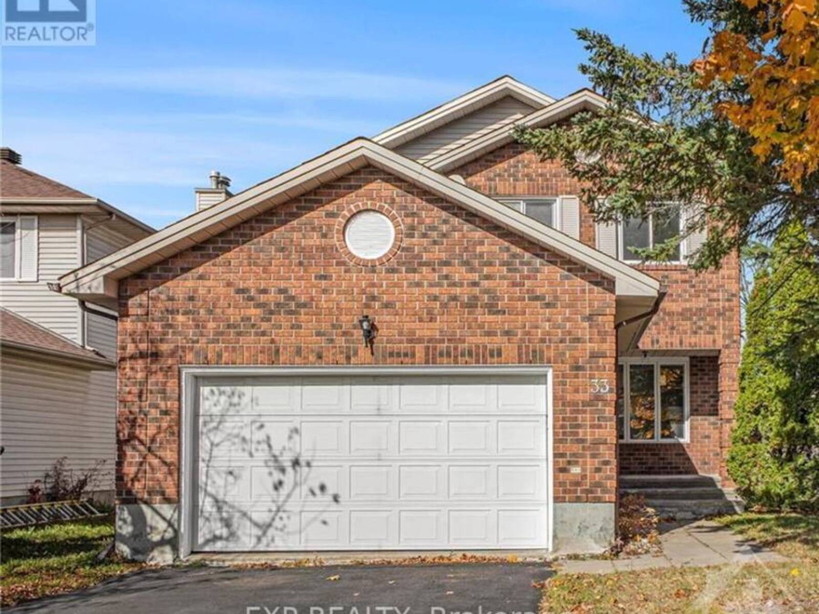 33 BRIDLE PARK DRIVE, Ottawa, Ontario K2M 2E2