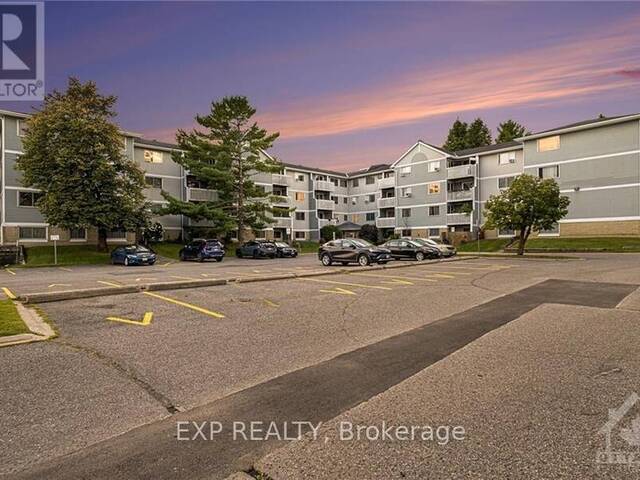 102 - 214 VIEWMOUNT DRIVE Cityview-Parkwoods Hills-Rideau Shore Ontario, K2E 7X3