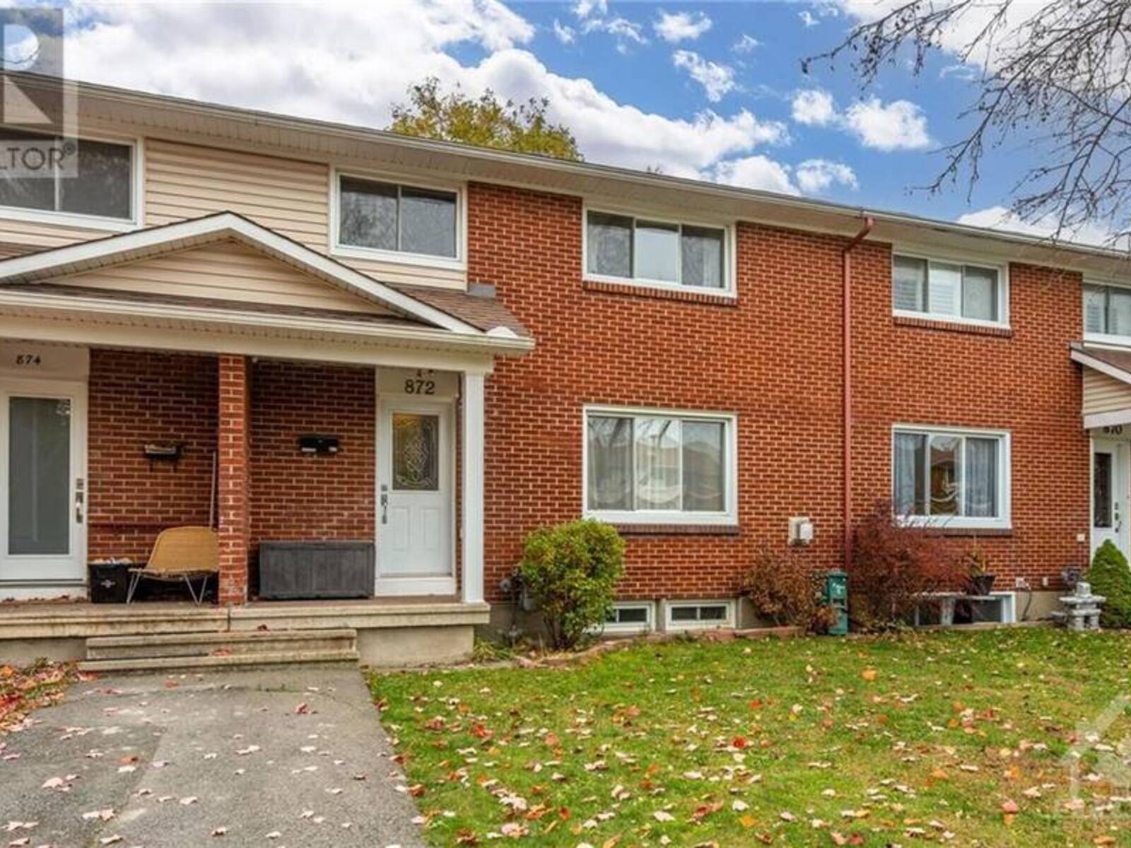 872 BORTHWICK AVENUE, Ottawa, Ontario K1K 2M8