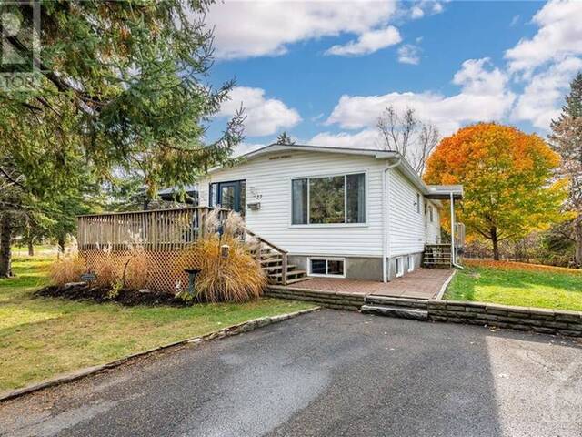 27 FRINGEWOOD DRIVE Ottawa Ontario, K2S 1T4