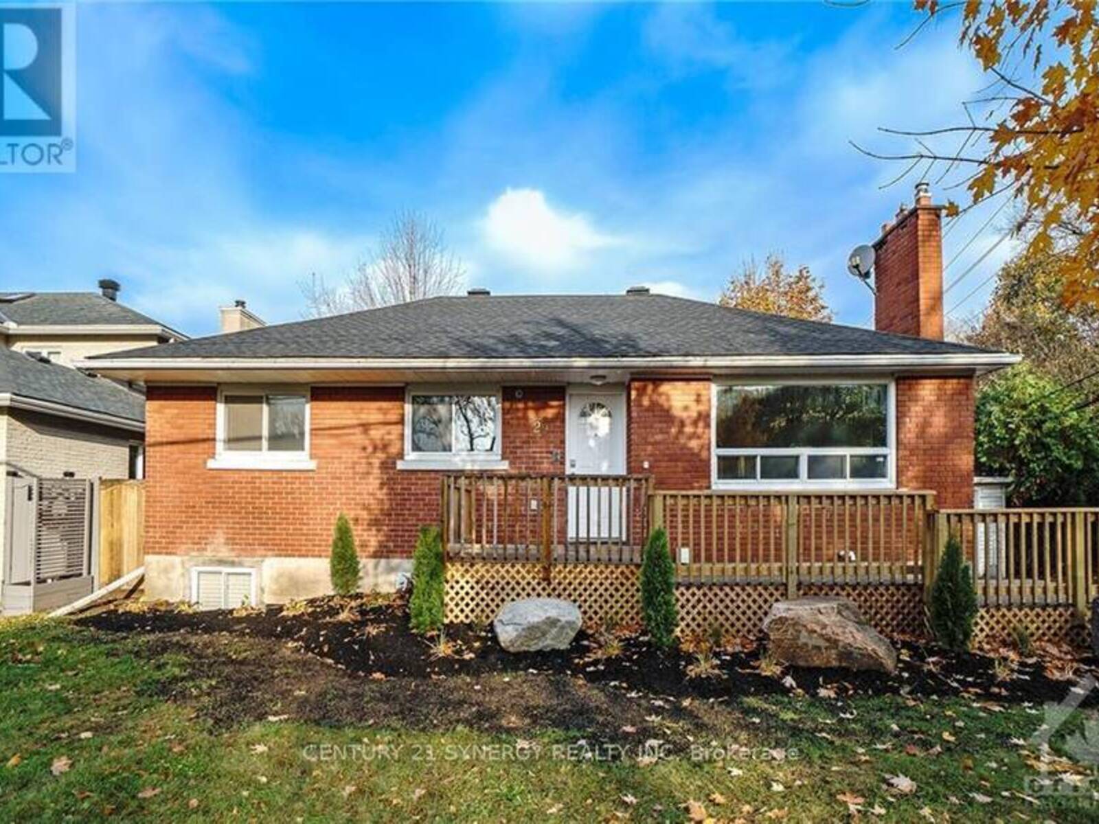 29 CAPILANO DRIVE, Ottawa, Ontario K2E 6G5