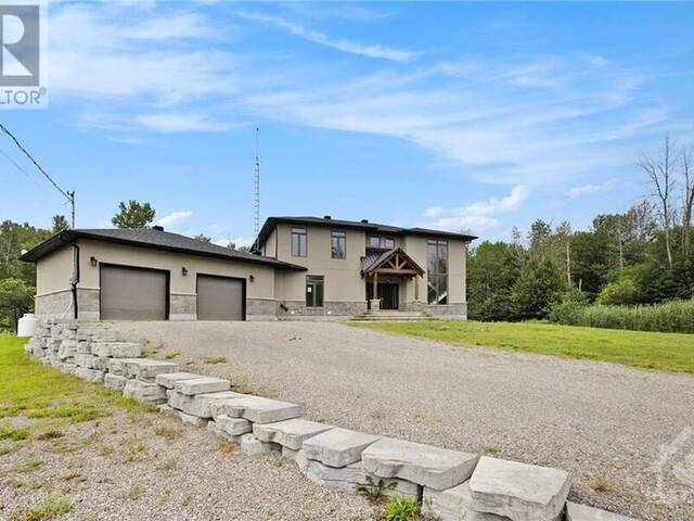 896 CORKTOWN ROAD Merrickville Ontario, K0G 1N0