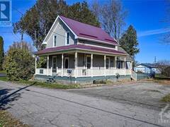 29 JOSEPH STREET Jasper Ontario, K0G 1G0