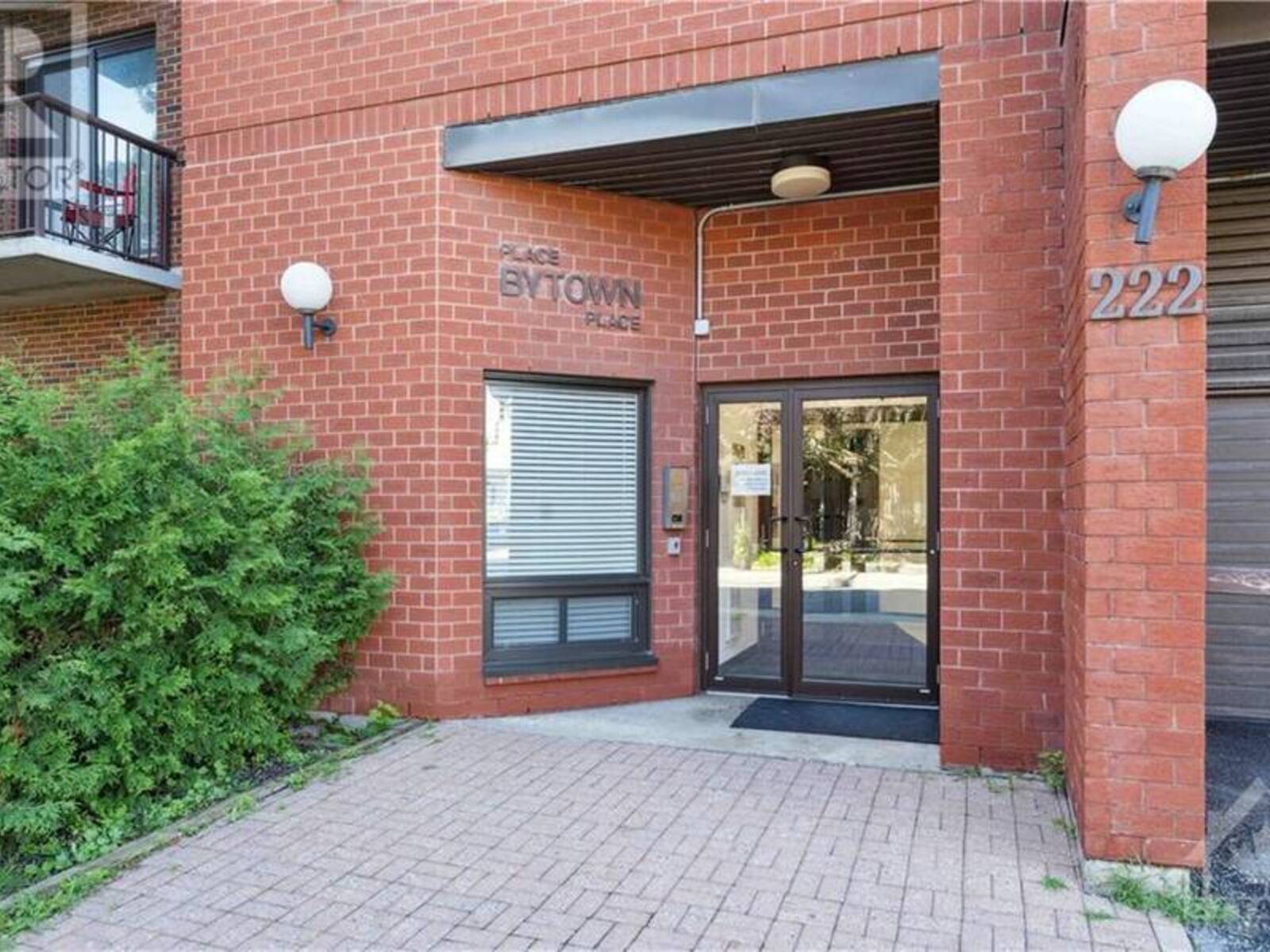 222 GUIGUES AVENUE UNIT#401, Ottawa, Ontario K1N 5J2