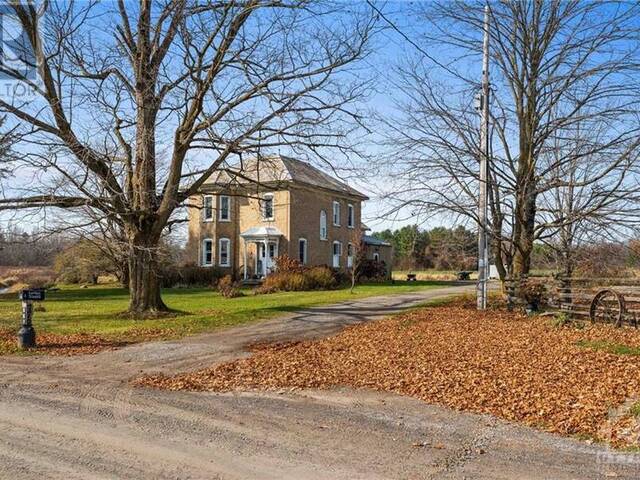 776 TOWNLINE ROAD Smiths Falls Ontario, K7A 4S5