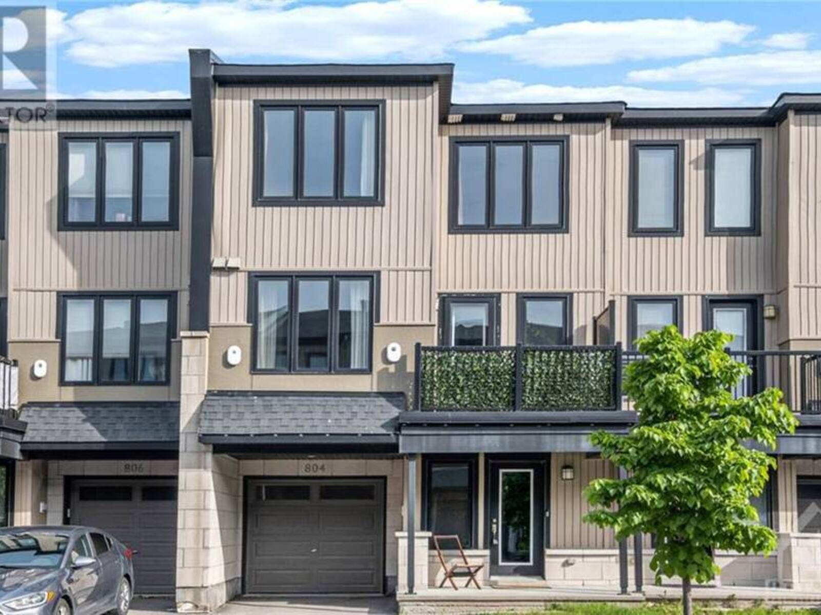 804 ELEMENT PRIVATE, Ottawa, Ontario K2M 0M8