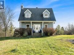 20122 BEAUPRE ROAD Green Valley Ontario, K0C 1L0