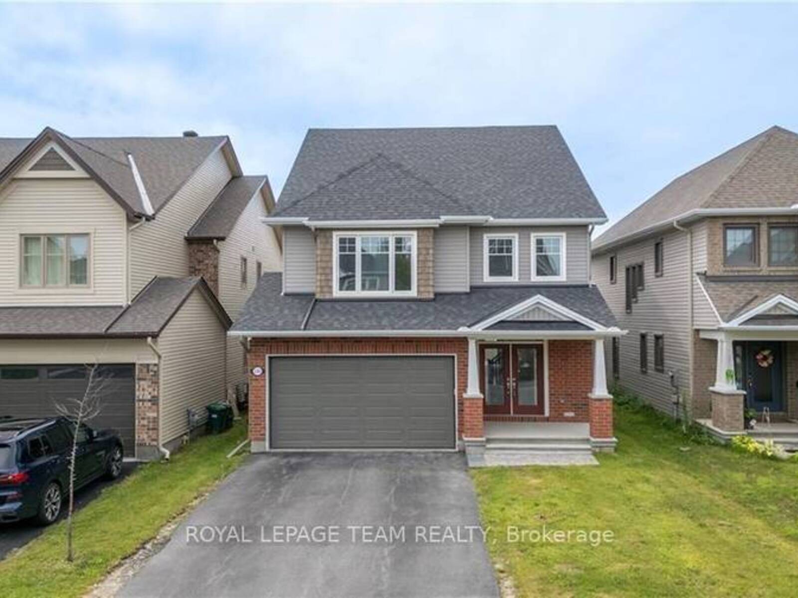 240 TROLLIUS WAY, Ottawa, Ontario K1T 0R9