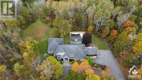 1465 SQUIRE DRIVE | Manotick Ontario | Slide Image One