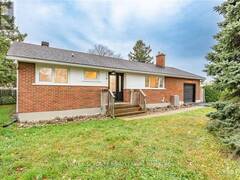 6 FAIRHILL CRESCENT Ottawa Ontario, K2G 1B7