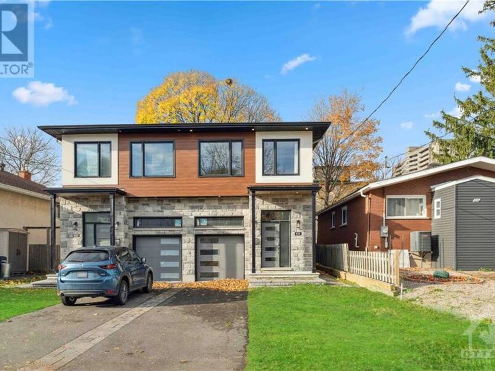 828 MAPLEWOOD AVENUE, Ottawa, Ontario K2B 5V5