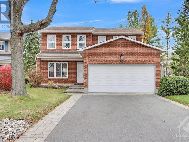 29 PITTAWAY AVENUE Ottawa Ontario, K1G 4P3