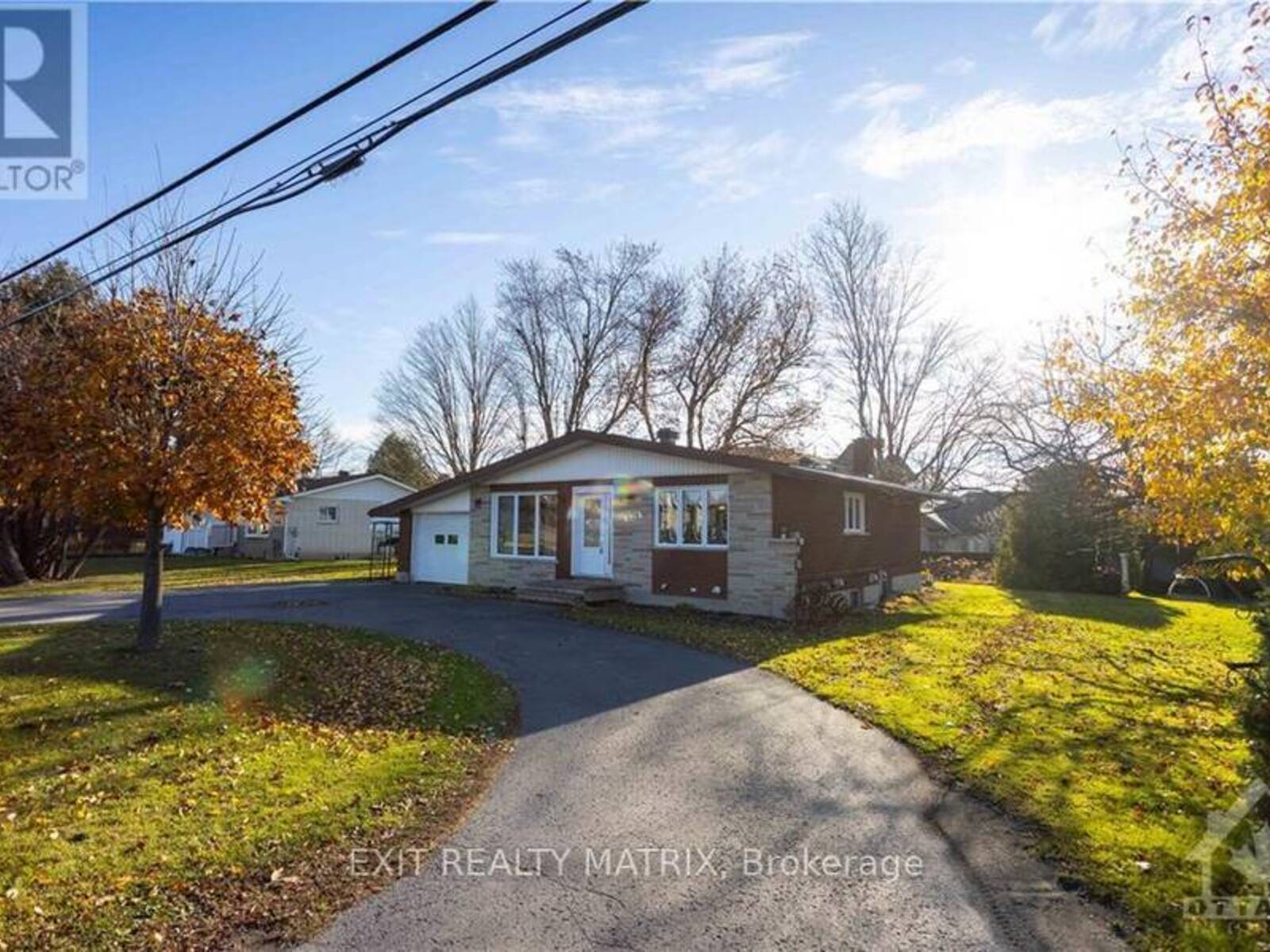 828 NOTRE DAME STREET, Embrun, Ontario K0A 1W1