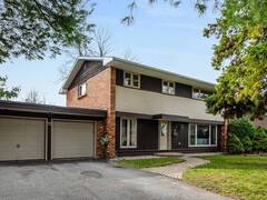 12 PELLAN CRESCENT Ottawa Ontario, K2K 1J5