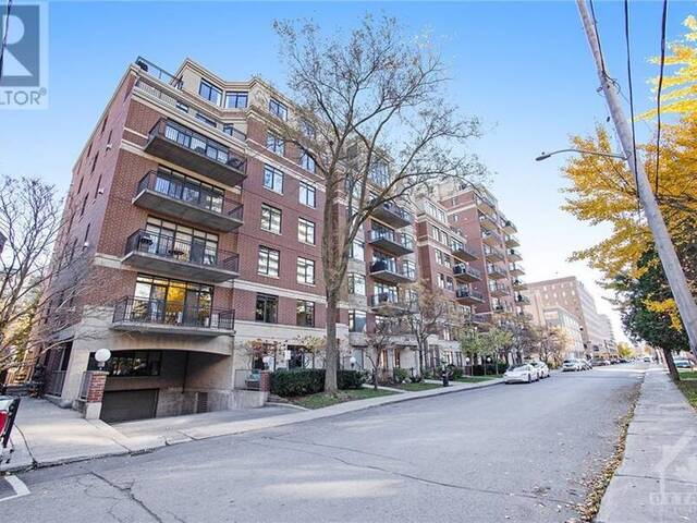 364 COOPER STREET UNIT#403 Ottawa Ontario, K2P 2P3