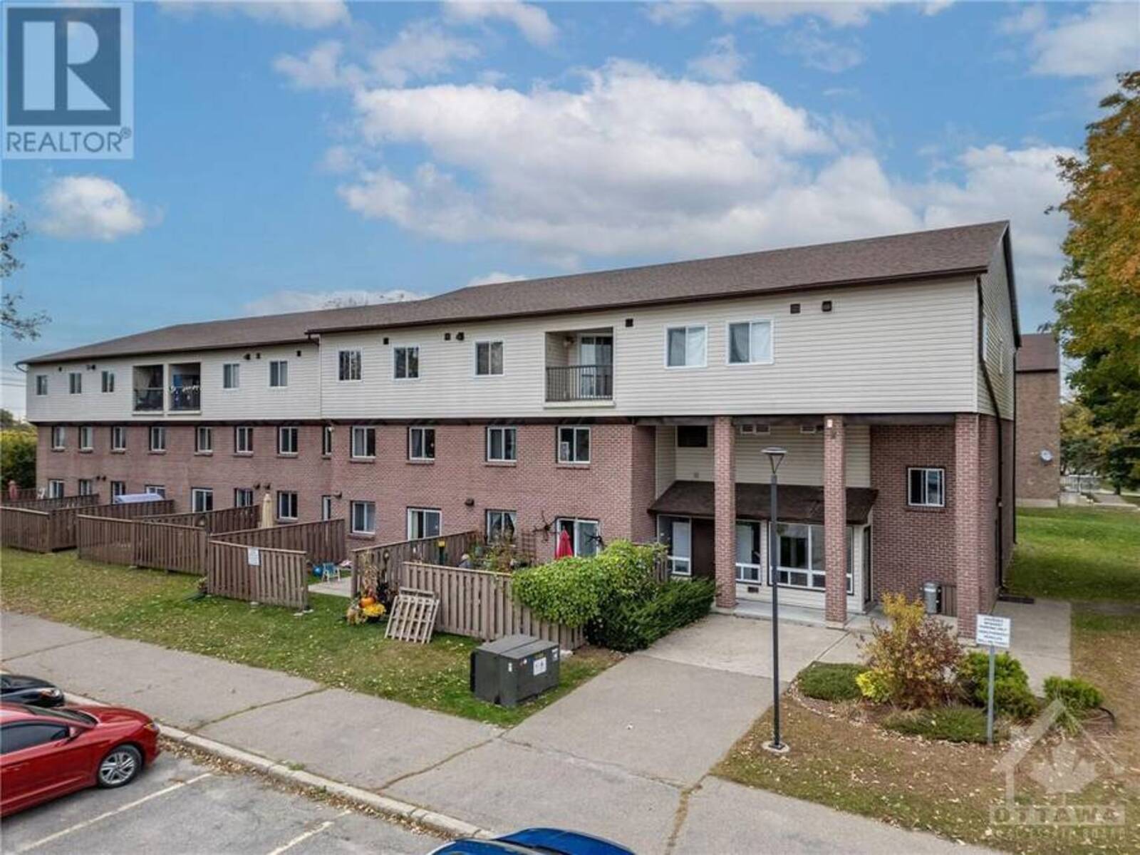 8 PEARL STREET UNIT#205, Smiths Falls, Ontario K7A 5B5