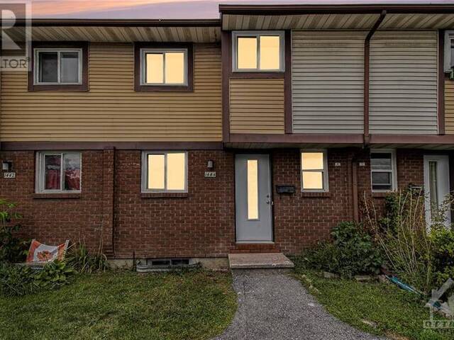 1406 FOXWELL STREET Ottawa Ontario, K1B 5J4