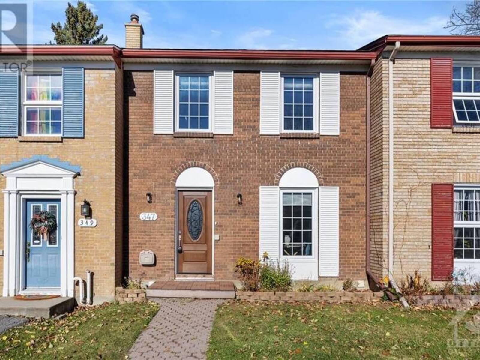 347 MONTEREY DRIVE, Ottawa, Ontario K2H 7B1