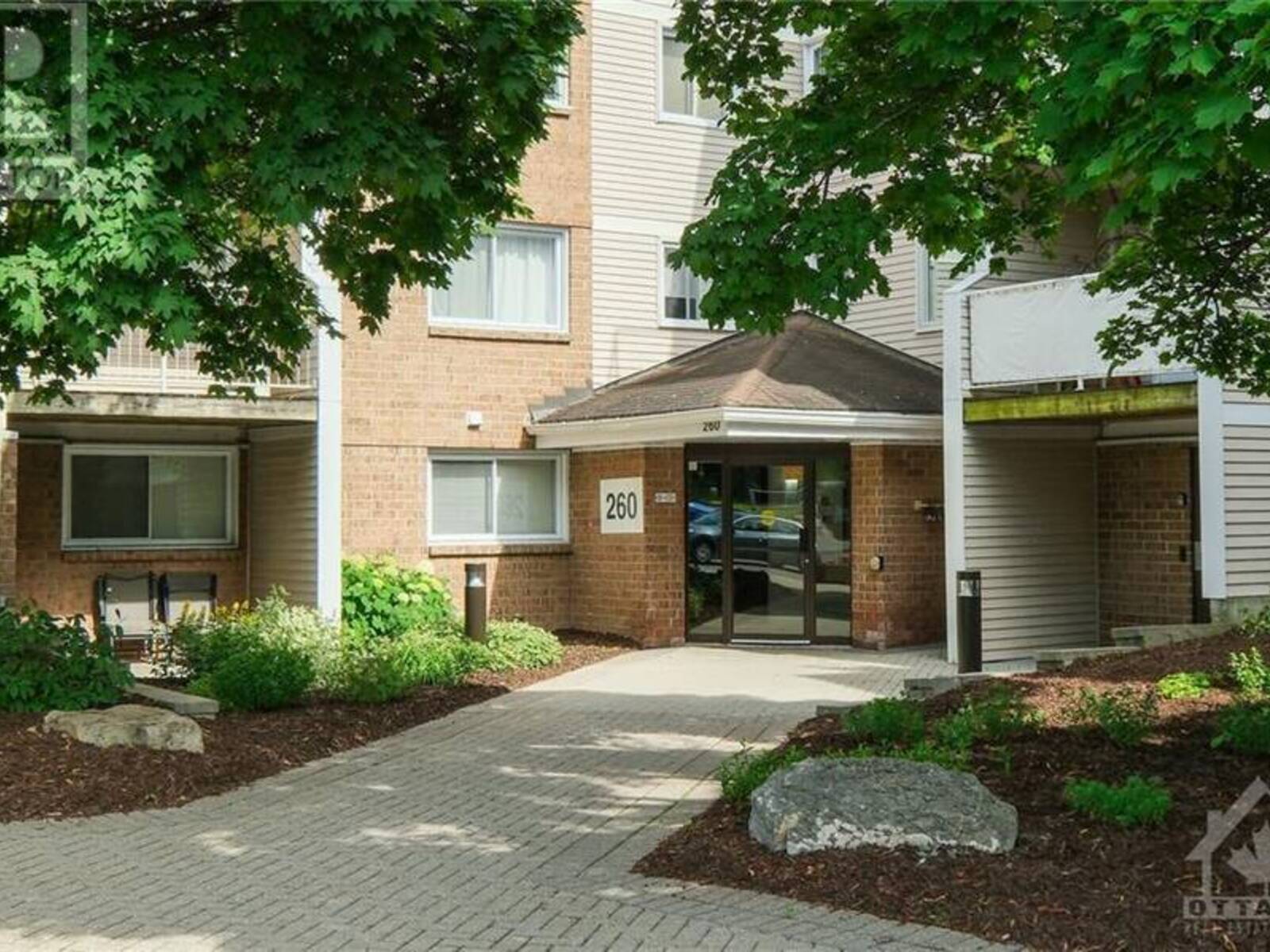 260 BRITTANY DRIVE UNIT#412, Ottawa, Ontario K1K 4M1