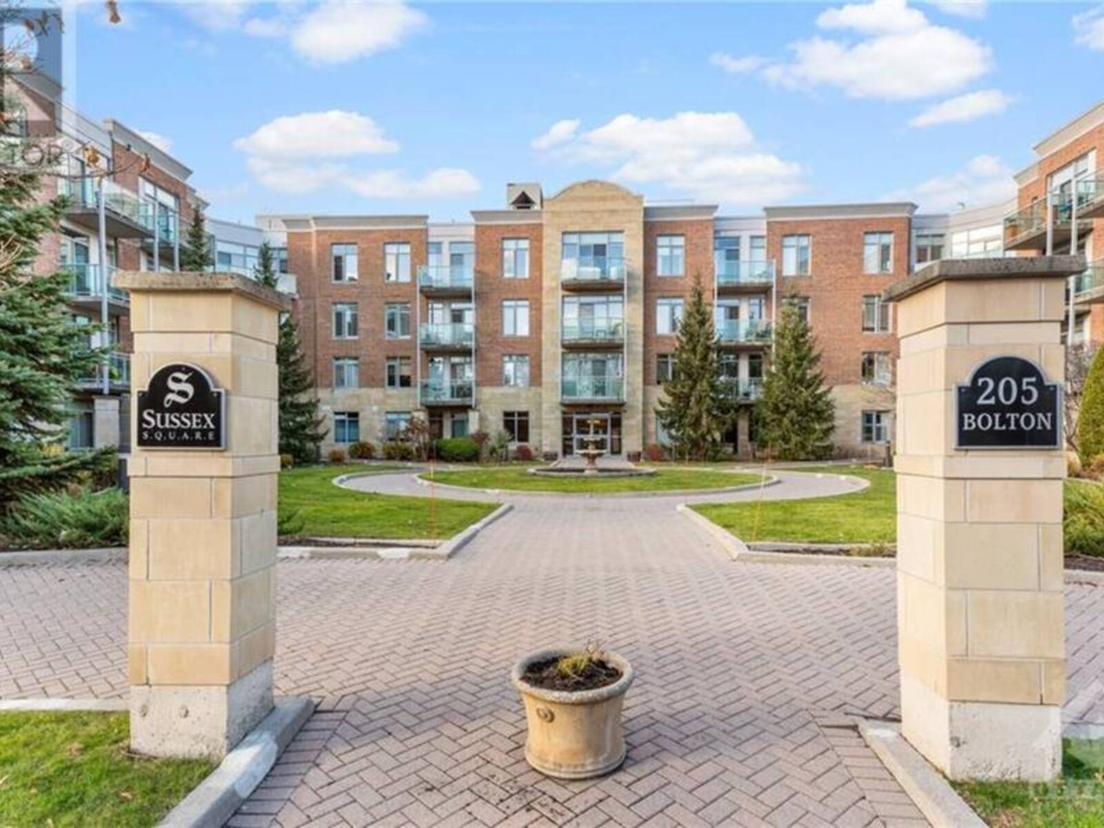 205 BOLTON STREET UNIT#PH13, Ottawa, Ontario K1N 1K7