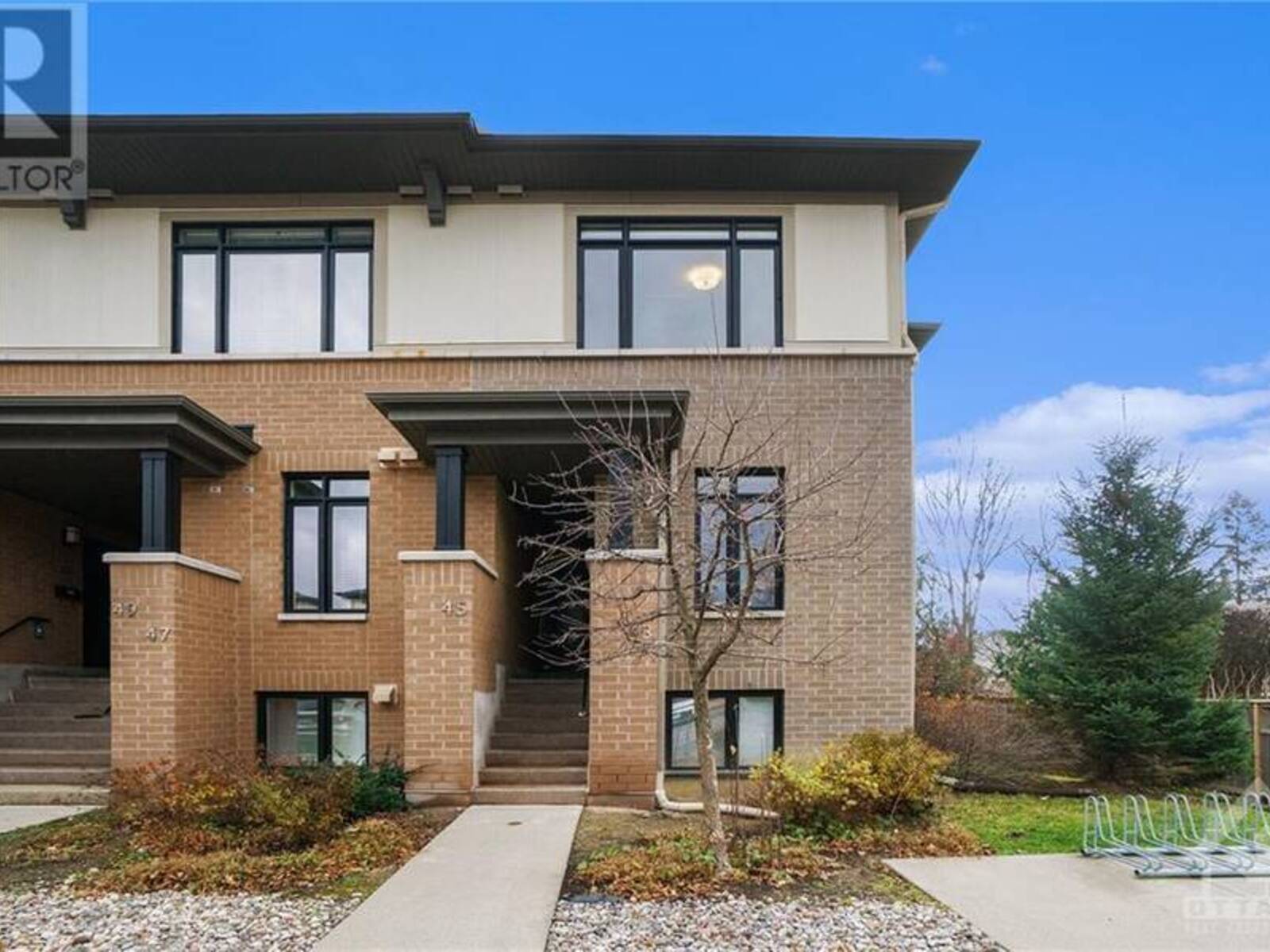 45 BERGERON PRIVATE, Orleans, Ontario K1C 0C1