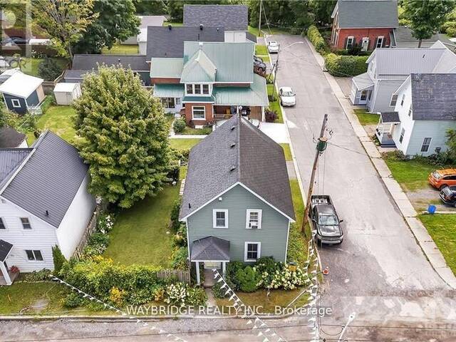 76 UNION STREET N Almonte Ontario, K0A 1A0