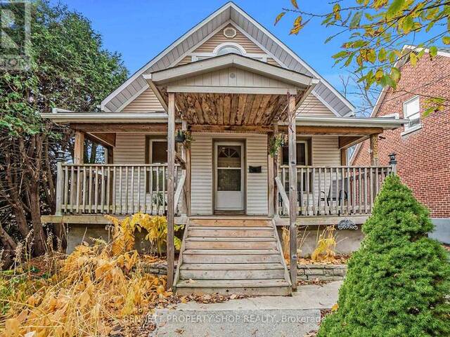 292 LORETTA AVENUE S Ottawa Ontario, K1S 4R1