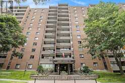 607 - 1100 AMBLESIDE DRIVE | Ottawa Ontario | Slide Image One