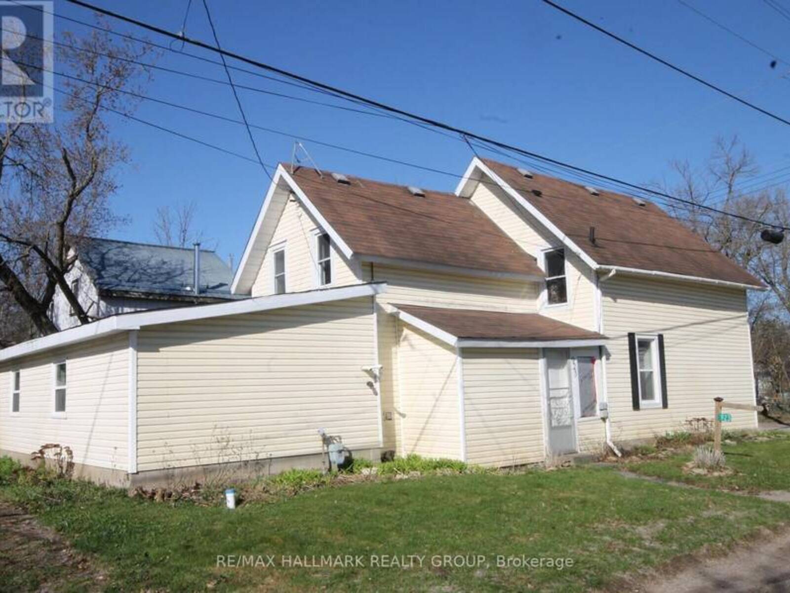 923 CENTER STREET, McNab/Braeside, Ontario K0A 1G0