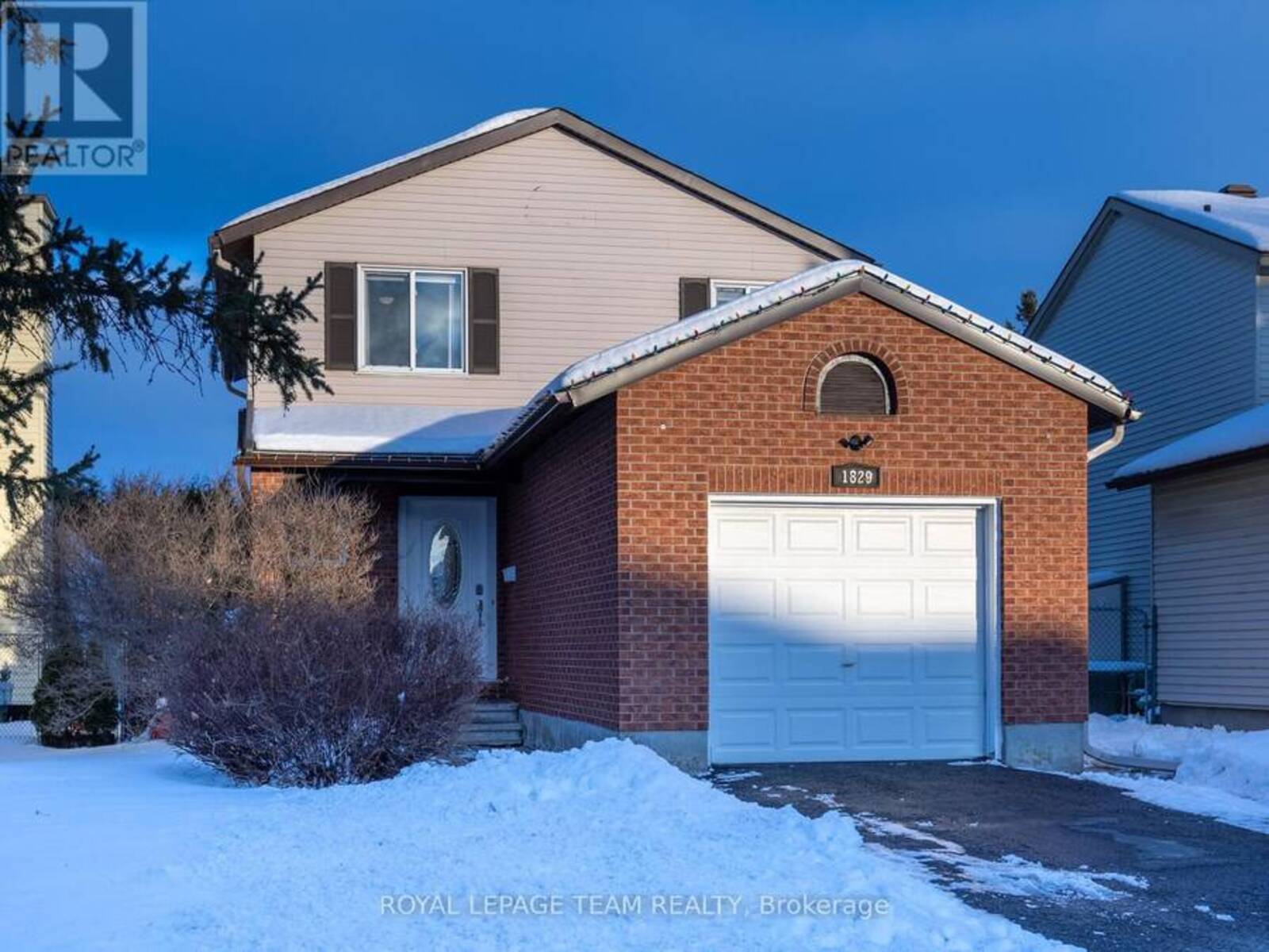 1829 PRESTWICK DRIVE, Ottawa, Ontario K1E 2R7