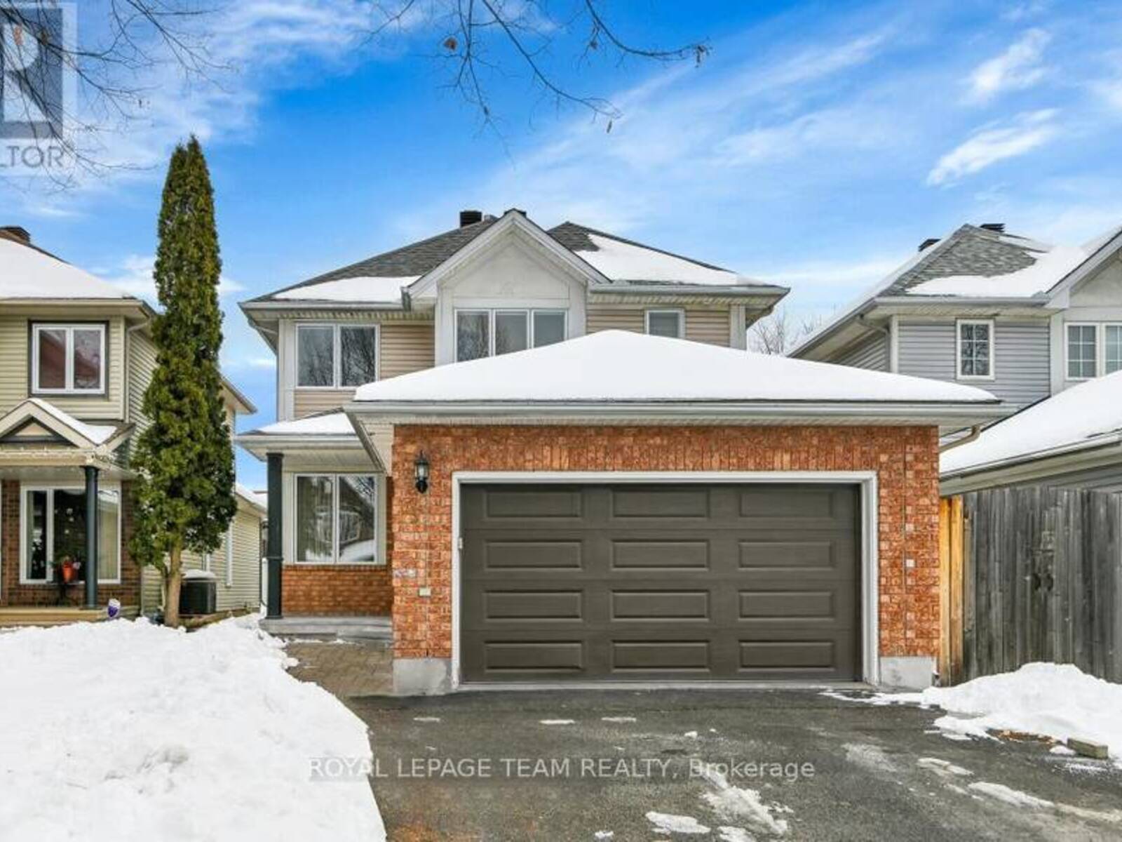 15 SPUR AVENUE, Ottawa, Ontario K2M 2B5