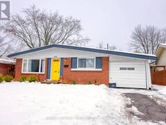 2010 FEATHERSTON DRIVE Ottawa Ontario, K1H 6P9